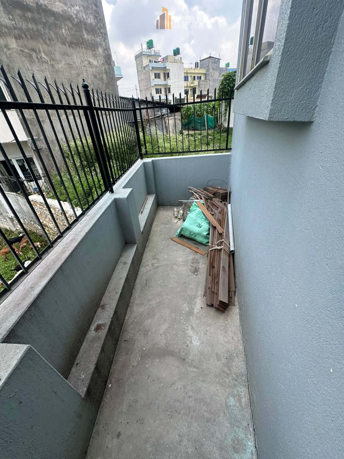 property-image